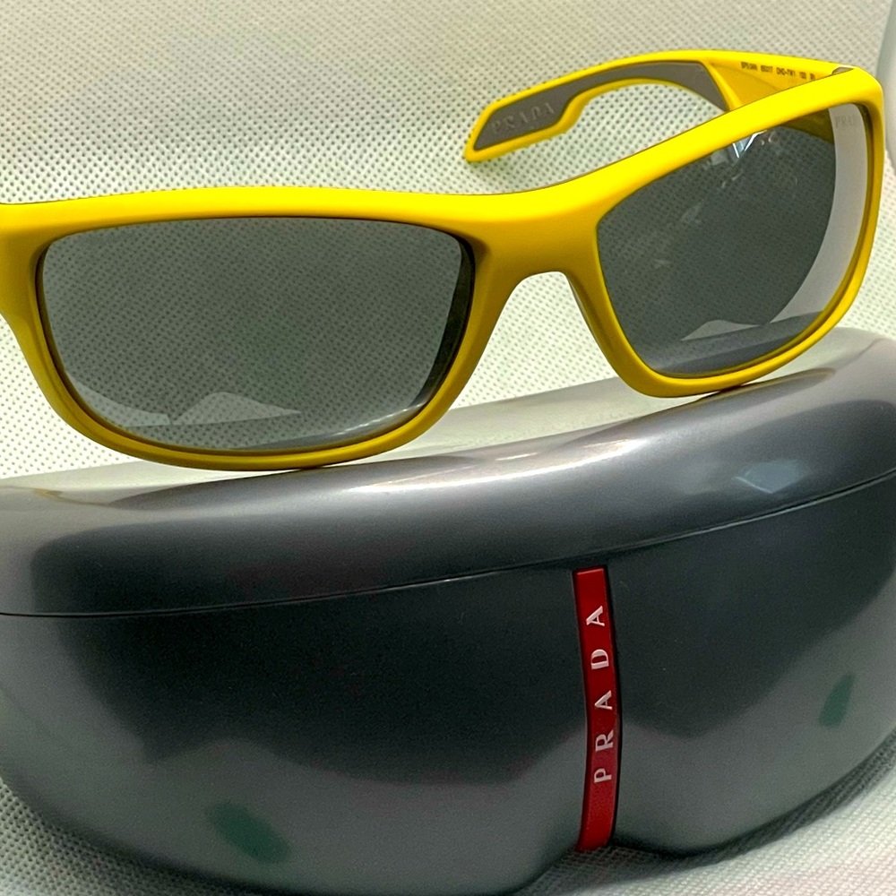 Prada Sport Yellow Sunglasses SPS 04N 65 <>17 DHD-7W1 130 3N w/ Case Polarized